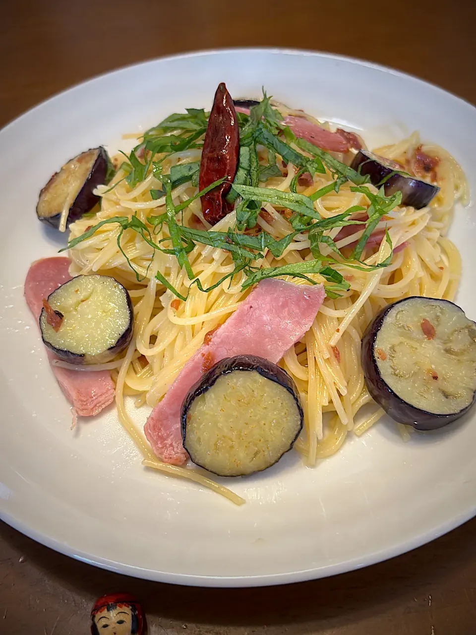 茄子と生ハムの大葉梅干し刻み和えの和風スパゲティ|masaさん