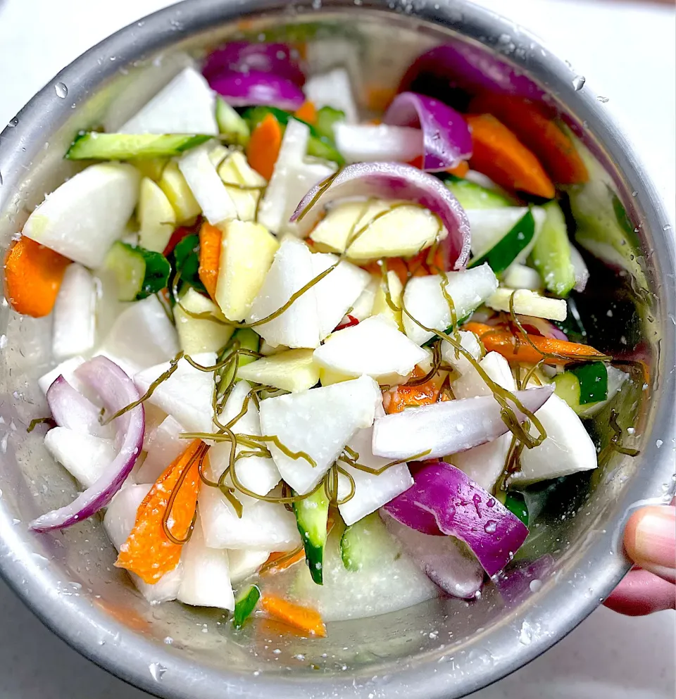 塩麹で水キムチ|chiaki☆さん