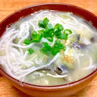 茄子の味噌汁🍀|まいりさん