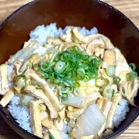 ☆油揚げと白菜の卵とじ丼| まぁたんさん