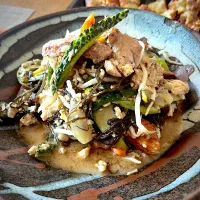 豚はらみのゴーヤチャンプールのもずく麹|Toras Kyokoさん