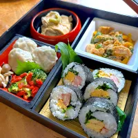 調子に乗ってアルモンデ弁当|くまちゃんさん