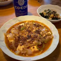 花山椒の麻婆豆腐と、油揚げと海藻の中華風サラダ|もえさん
