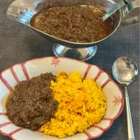 金曜日はカレーの日🍛|にゃあ（芸名）さん
