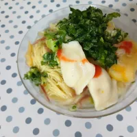 水餃子入りざるラーメン(コンソメ風塩スープ)|ぽんすけさん