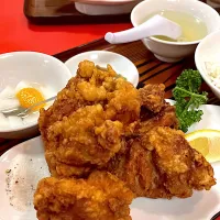 唐揚げ定食|ま〜てぃんさん