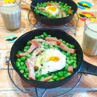 ひろりんさんのサイゼの青豆サラダ風