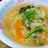 パパ作👨冷凍野菜de味噌ラーメン|ぱんだのままんさん