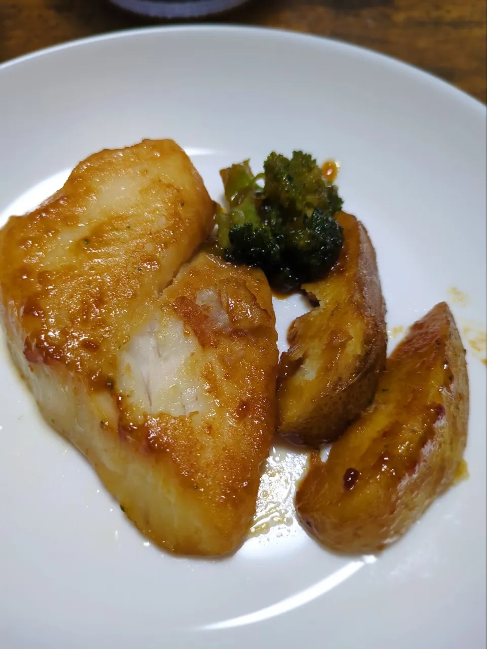 白身魚のバター醤油ソテー|闇夜の狸さん