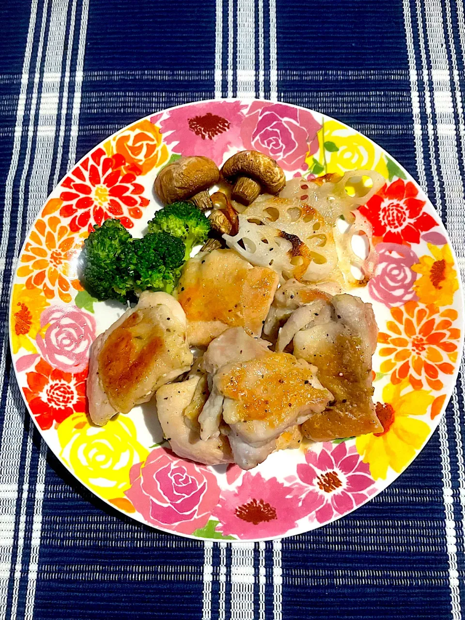 チキンのハーブ焼き|めんちゃんさん