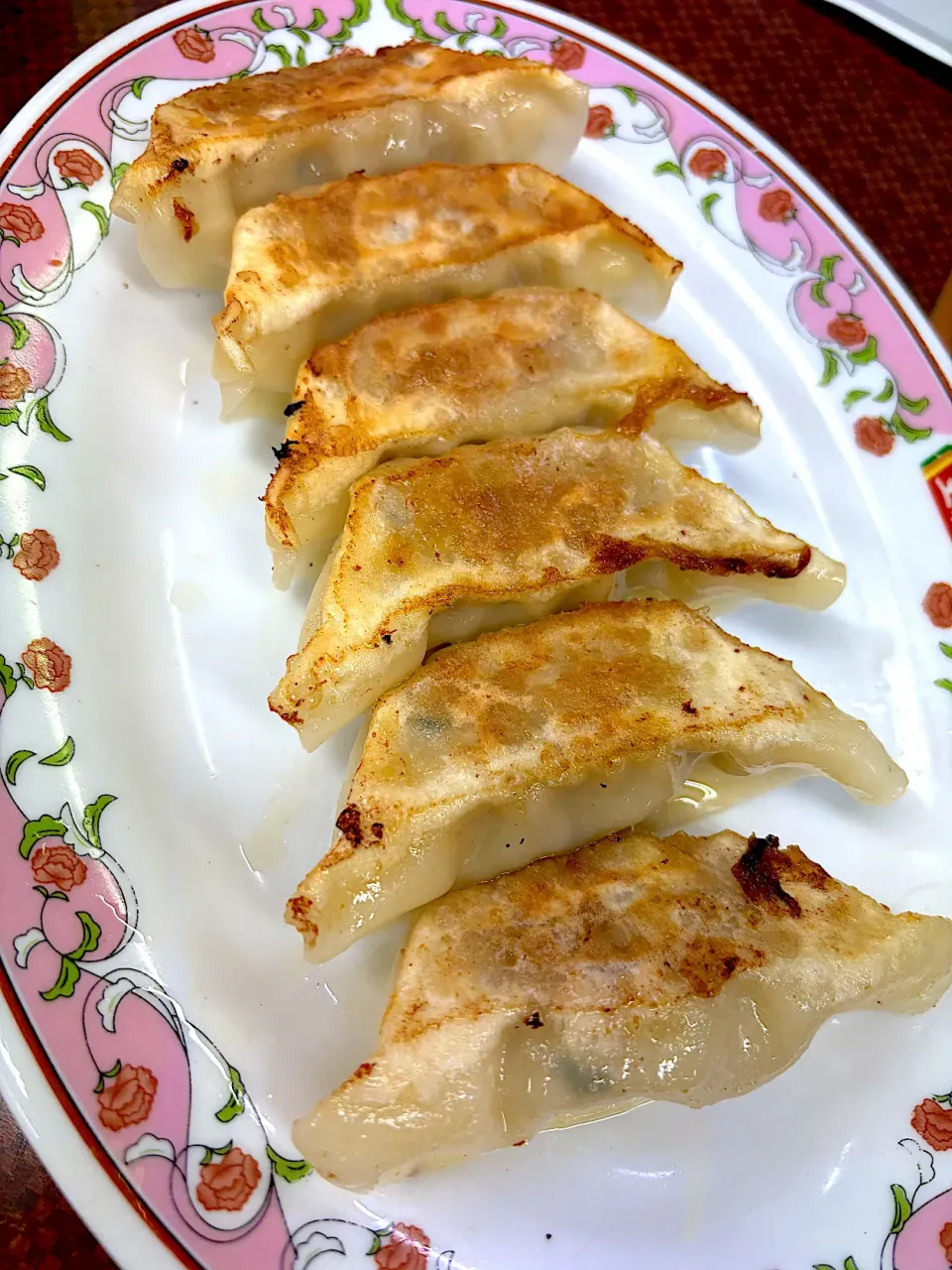 ギョーザイーガー^ ^|saturnさん