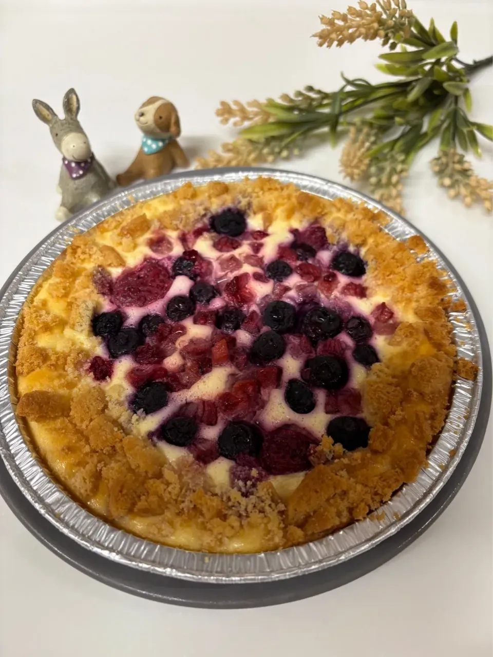 ベイクドチーズケーキベリーのせ🫐|AKIさん