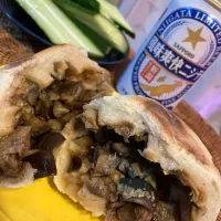 長野土産の母さん家の灰焼きおやき（なす）😋🍻💕✨|アイさん