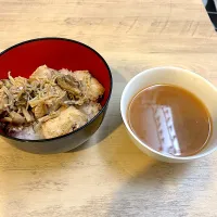 冷凍付け置きしてた病みつき柚子胡椒チキンとインスタント味噌汁|りょうさん