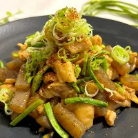 ひとみんΨ(*´∀｀)Ψさんの料理 鶏皮こんにゃくささげ甘辛煮|まなまな♡さん