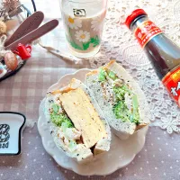 ササミとブロッコリーのオイマヨサラダの玉子サンド🥪🐣
《李錦記オイスターソース》使用