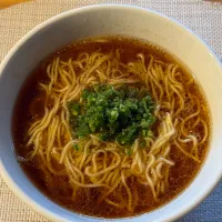 しょうゆらーめん| 654worksさん