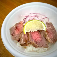ワンコイン¥500ミニミニ牛肉のたたき丼|maSami＊さん