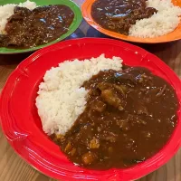 9時間煮込み ビーフカレー 茄子 マッシュルーム にんじん たまねぎ トマト にんにく ホーリーバジル等|愛さん