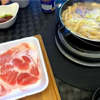 暑いのに豚しゃぶ🍲🤭|yokoさん