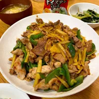 ピーマンとじゃがいもの青椒肉絲|なんなんさん