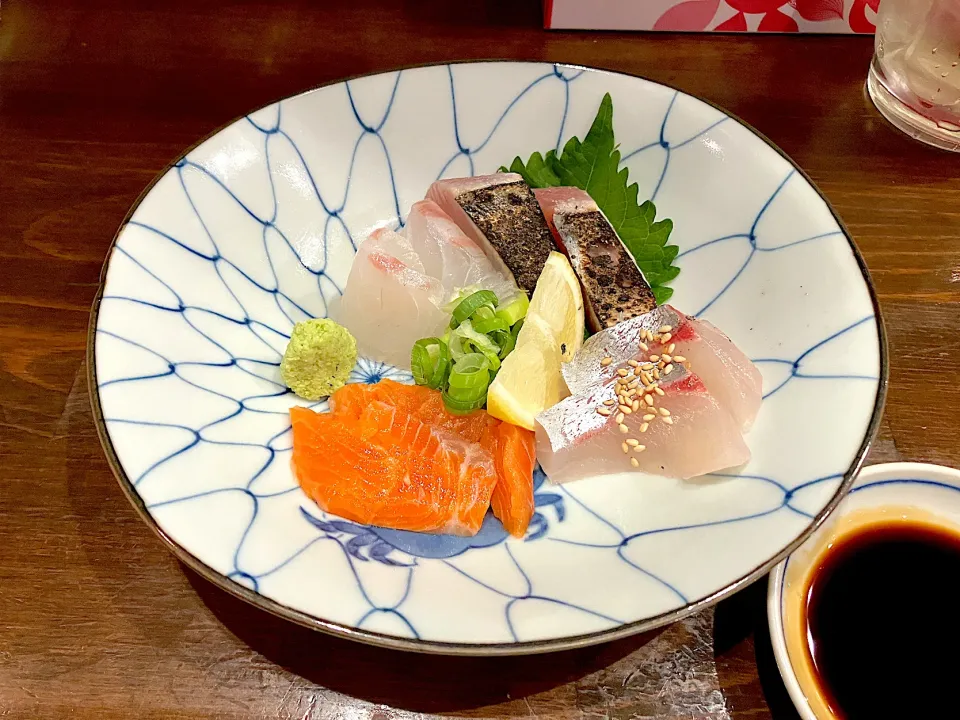 お刺身盛り合わせ|しのぶさん