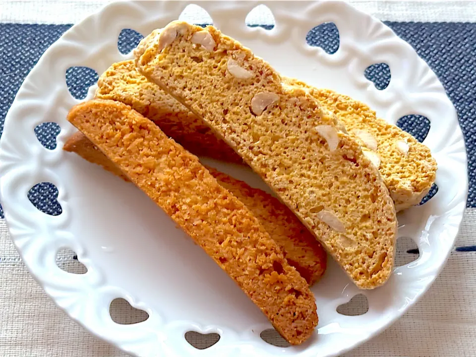 ココナッツ&ナッツのビスコッティ|クーミンさん