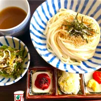 ざるうどんde朝ごはん|KANAさん