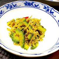 ゴーヤのじゃこ煮〜bitter gourd with soy sauce and fish| cocoaさん
