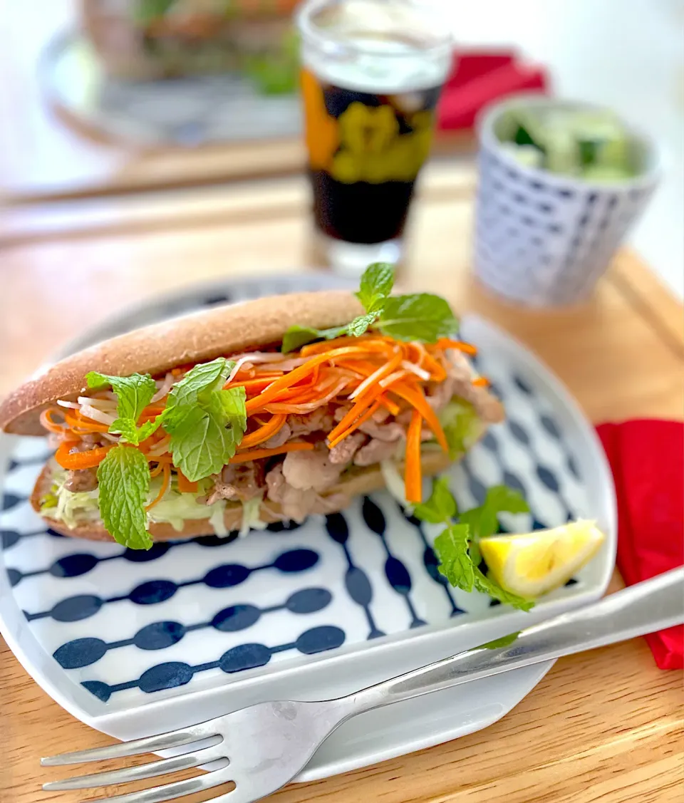 コッペパンでバインミー|Nagashima  Yukoさん