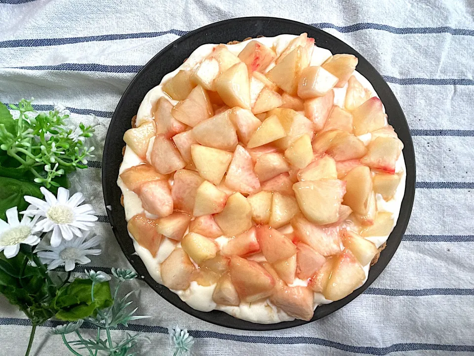 紅茶と桃とチーズケーキのタルト|remikoさん