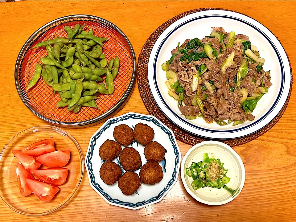 牛肉とセロリのオイスターソース炒め|マイさん