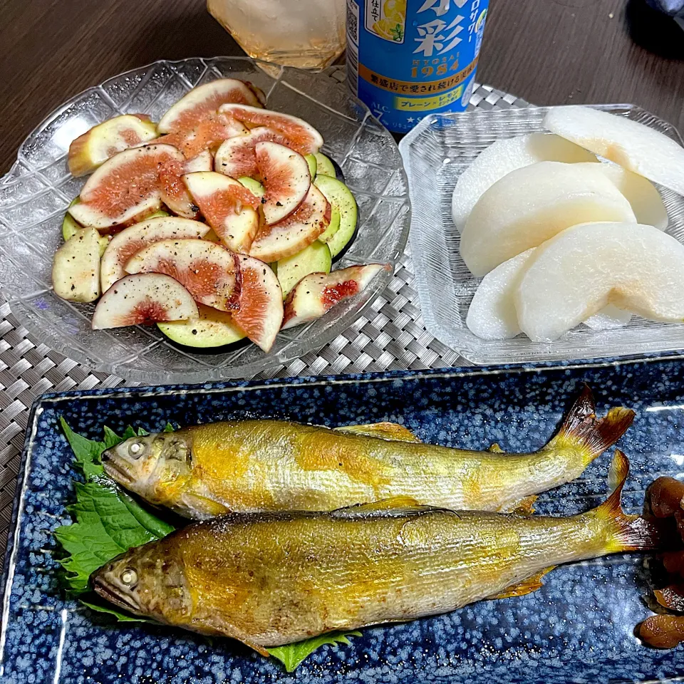 8/24晩酌：鮎の塩焼き|ななみんさん