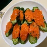 きゅうりとにんじんのオイキムチ