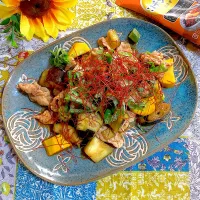 豚肉と夏野菜のピリ辛炒め🌻