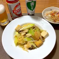 2025/08/24 きのこ&厚揚げ&ネギ アヒージョ(風)パスタ|kykyさん