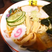 【夏季限定】
中華そば 金ちゃん 東京 寒河江屋  冷やしらーめん(1,000円) 
＋くずれ味玉 (別皿、50円) 
＠十条2分
25226
〈醤109塩33噌󠄀17タ8昆9出11F12
冷23混3つ1〉|大脇さん