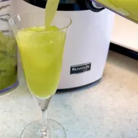 シャインマスカットのコールドプレスジュースです(*^^*)|sucreroomさん