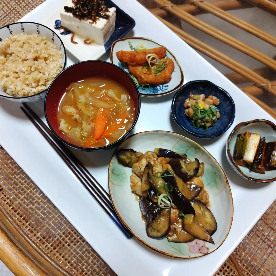 茄子とささみの甘辛炒め定食です✨|rikako♪。.:＊さん