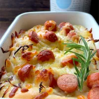 オニオンチーズウインナーフォカッチャ