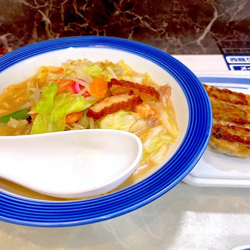 スモールちゃんぽん・ぎょうざ（3個）|haradataさん