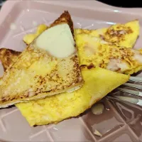 French toasts last 2 pcs 😍💕😋🥛🍞|🍒lynnlicious🍒さん