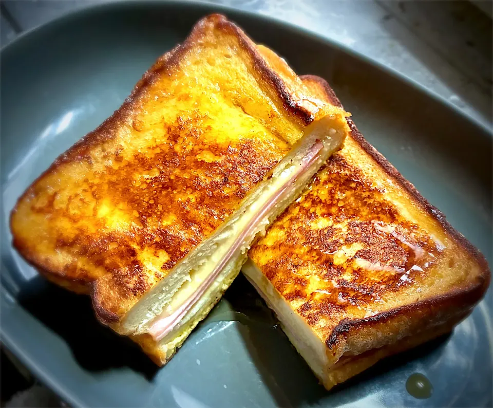 朝食に、フジパン公式のフレンチサンドを頂きました😋👍🎵|ギムレットさん