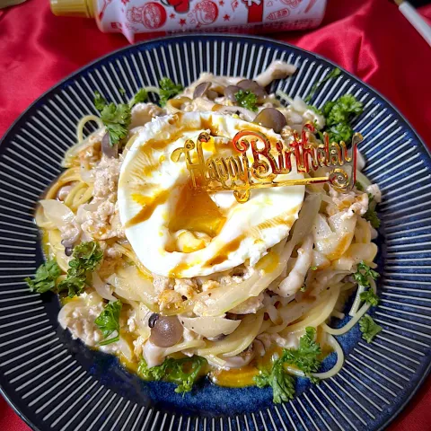 「ヤマサ 万能クッキングたれ Yummy! ガーリック&ペッパー」を使ってみたSnapdishの料理・レシピ写真:スイーツポテトさんの料理 ヤミーがけ☆白いミートソースでお誕生日おめでとうございます🎂🎉