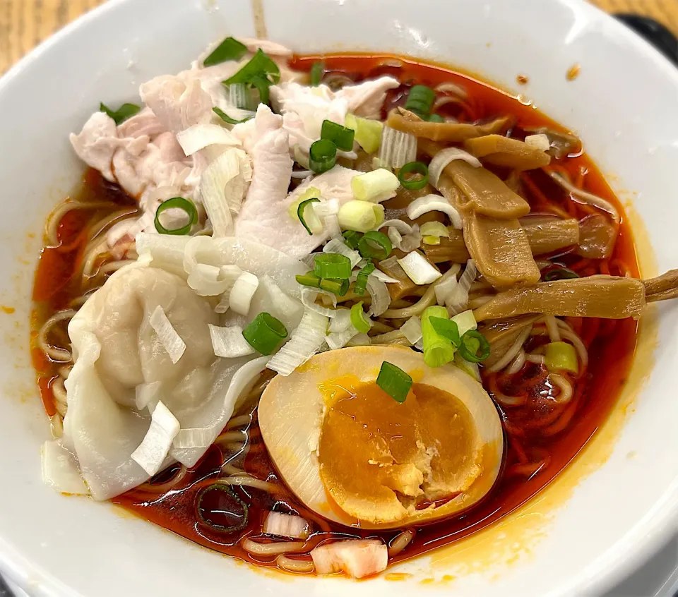 辛冷麺🐔🍜|toshi,I🍴さん