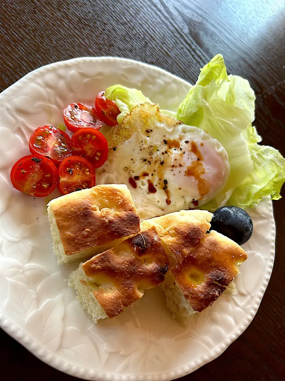 本日の朝食。自家製フォカッチャ|長さんさん