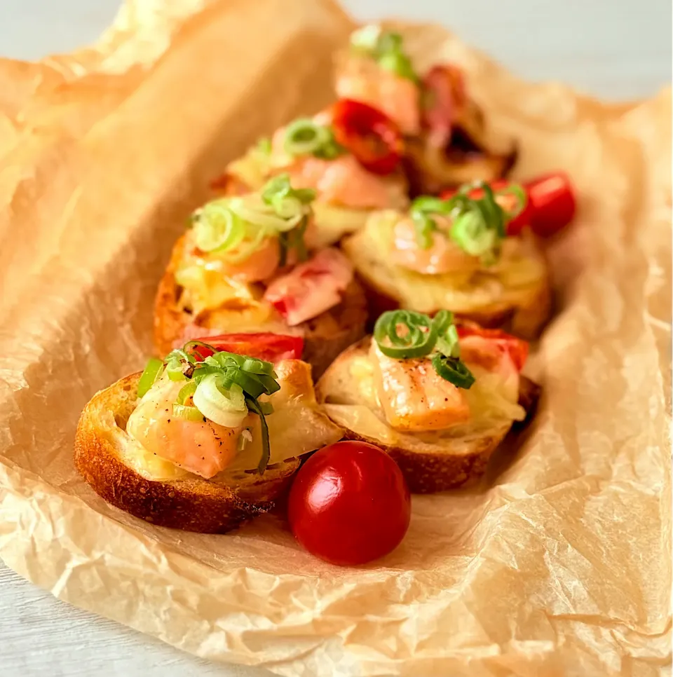 ミニバケットでハラスのピザ|tap.rinさん