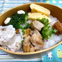 焼鳥、シウマイ、玉子焼🍱|なお🅿️さん
