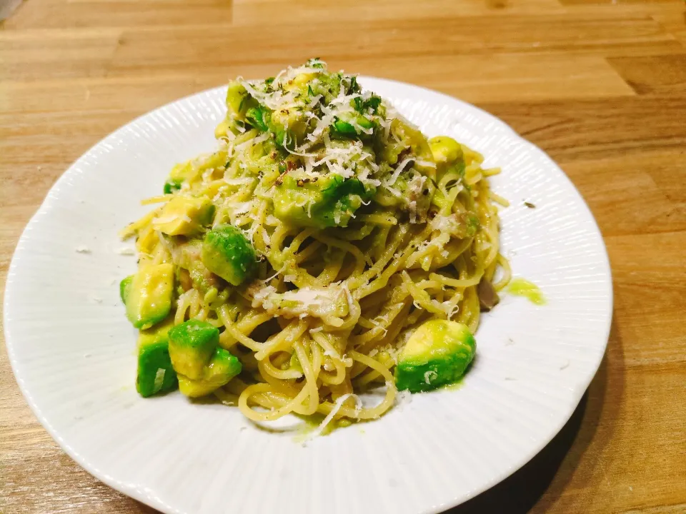 アボカドとパンチェッタのパスタ|料理男子18歳さん