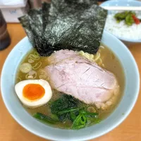 特製ラーメン（麺やわめ）@武蔵家 綾瀬店|morimi32さん
